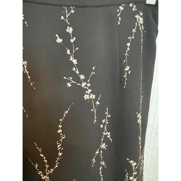 Talbots Petites Black with Flower Print Polyester Midi Skirt Sz 6P - Picture 4 of 6